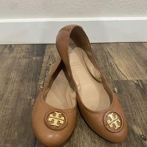 Camel/tan Tory Burch  flats